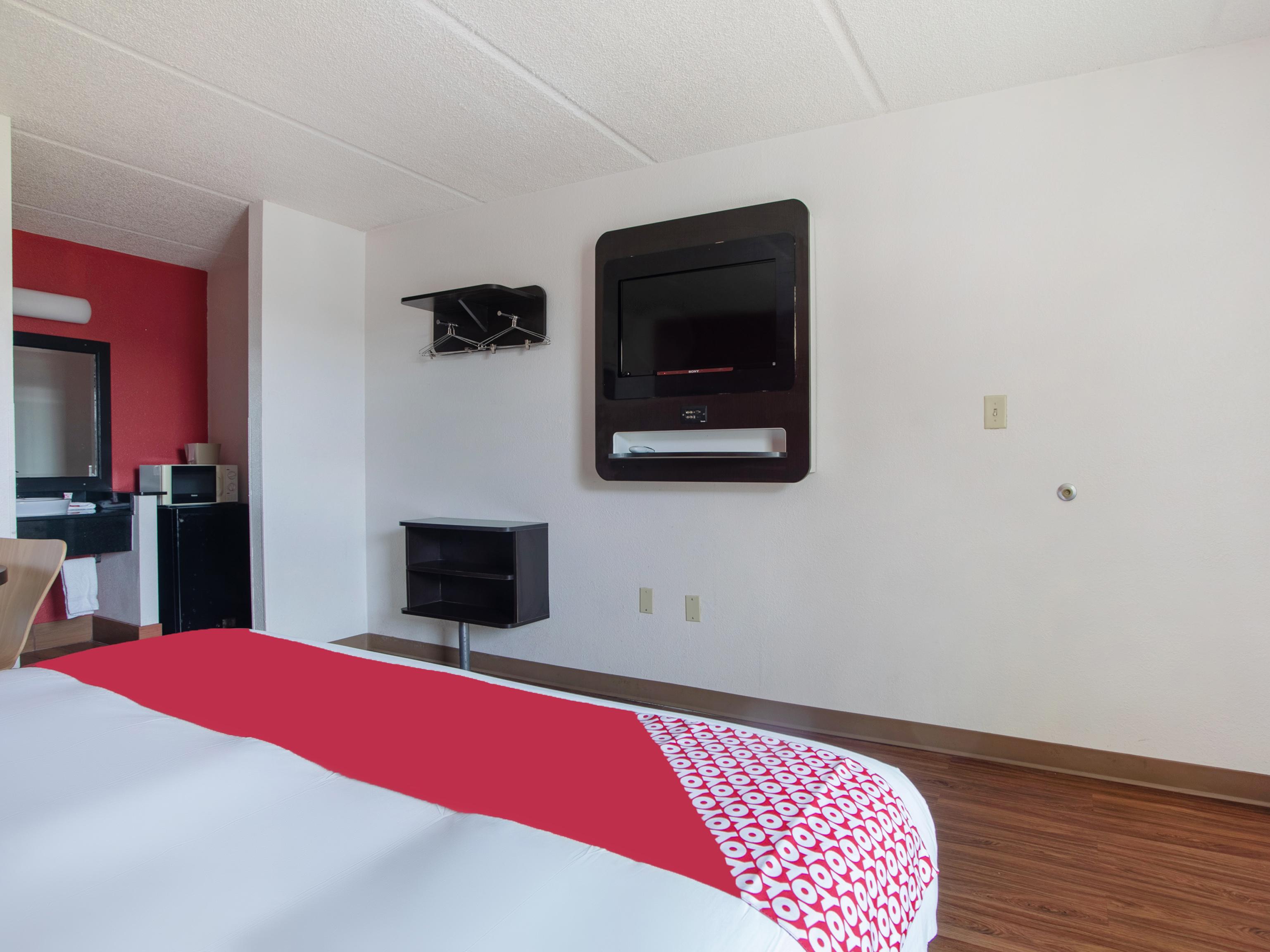 Oyo Hotel Lake Park - Valdosta Area Dış mekan fotoğraf