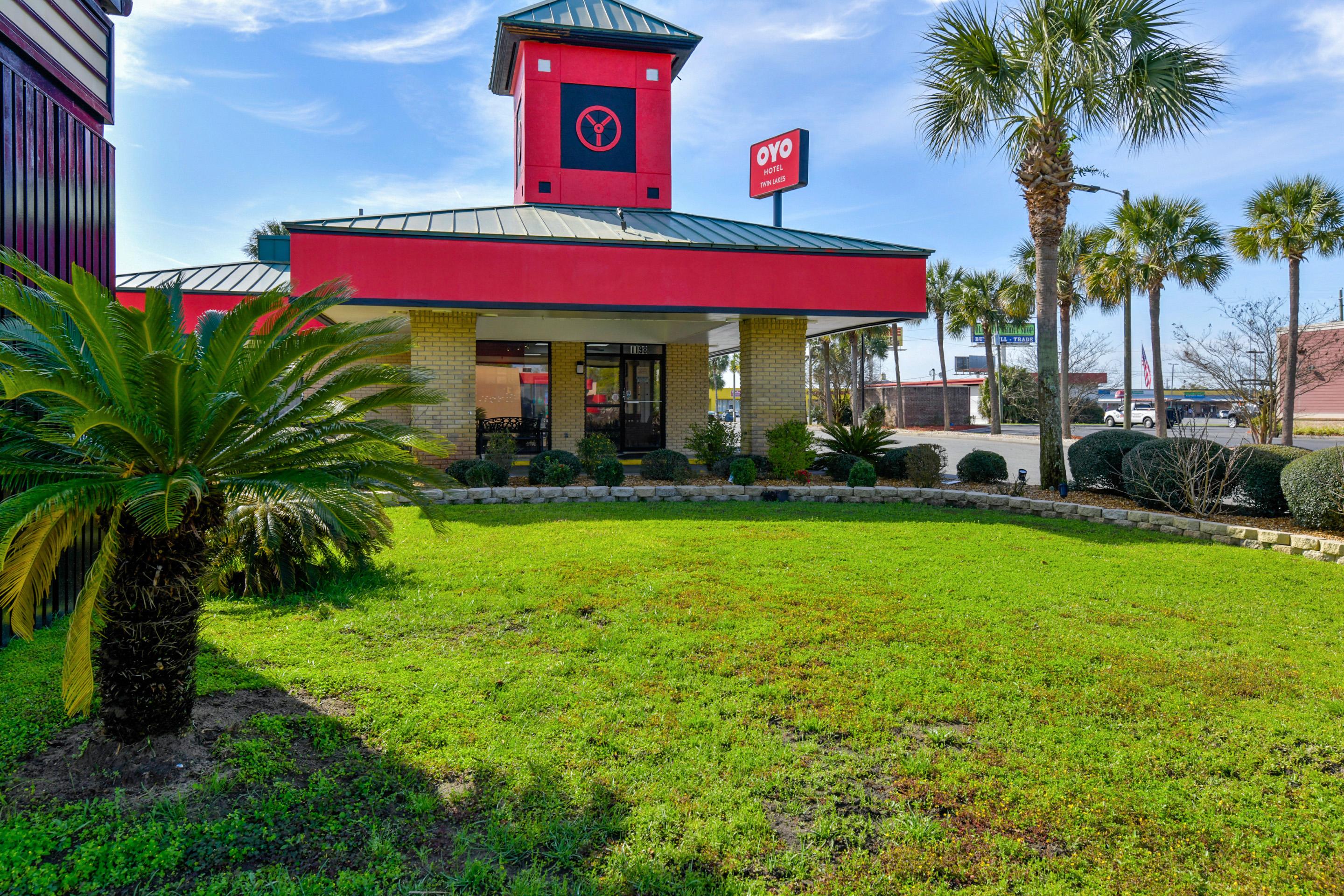 Oyo Hotel Lake Park - Valdosta Area Dış mekan fotoğraf
